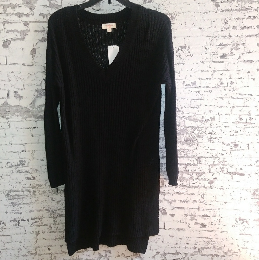 Long sweater or sweater dress